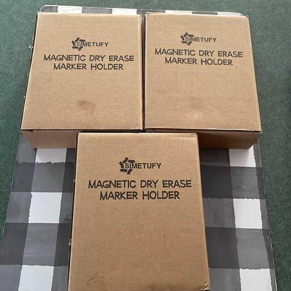 Magnetic Dry Erase Marker Holder - Picture 5 of 9